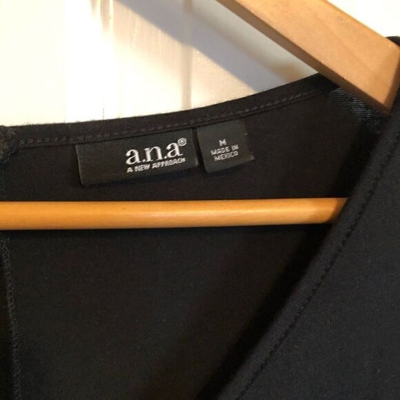 Black shirt with Lacey sleeves - Picture 2 of 3